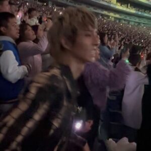 Go Tae-seob Instagram - i had the opportunity to visit tokyo thanks to an invitation from the taylor team and the sponsors. attending the performance of one of the most influential figures in the mainstream music industry meant a lot to me. as the show began, i found myself lost in thought for a while and couldn’t fully enjoy it. it felt like facing a massive industry rather than just a simple performance. she commanded reverence from me, and witnessing the peak of a flawless pop star was shockingly impactful. the flawless stage direction, sessions, and the attitude of a singer who has dominated the charts for over a decade were truly perfect, making it understandable why she is globally acclaimed. if i were to nitpick, the only downside was that it was almost too perfect to feel real. it made me wonder if i‘ll ever witness a performance as objectively flawless as this in the next 20 years. probably not. i extend my heartfelt thanks to those who provided me with this wonderful experience. @marriottbonvoy @taylorswift
