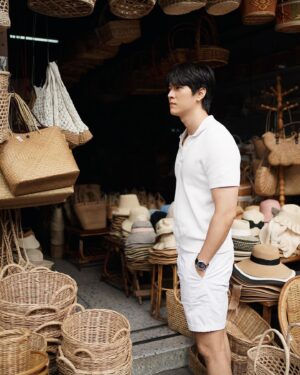 God Itthipat Thanit Instagram - Tourist day 🍂
