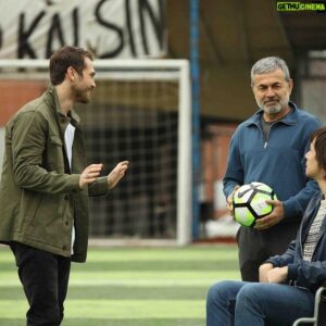 Gökhan Horzum Instagram - Bu da mı gol değil! Aykut Hocamız Çukur’da!💛💙