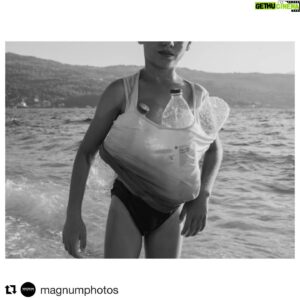 Gökhan Horzum Instagram - #Repost @magnumphotos with @get_repost
・・・
Little boy from Syria, learning to swim alone. Samos, Greece 2020. ⁠
.⁠
"The sea represents that bitter-sweet feeling... It is the place from where thousands of people reached Europe. Many did not make it. [...] At the same time, it is now the place where kids play" - Enri Canaj, @enricanaj⁠
.⁠
To mark the International Migrant's Day, Magnum member Enri Canaj discusses his ongoing work on migration in Europe and considers how refugees reclaim their agency, reflecting on the ways in which his life has been defined by migration, the closeness he feels to the subjects he photographs, and mobility as a defining part of the human condition.⁠
.⁠
Read the full interview and see more images at the link in bio.⁠
.⁠
© @enricanaj/#MagnumPhotos