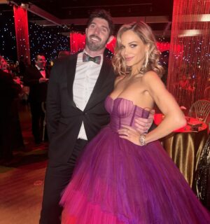 Goloka Bolte Instagram - Best Emmys dates ever! 😍