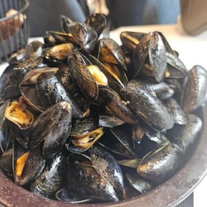 Gonçalo Diniz Instagram - Deixo aqui alguns dos MUSEUS que tenho visitado.😉
Todos diferentes e ao mesmo tempo muito parecidos... MUITO SATISFEITO por aqui.
Forte abraço e saudações gastronómicas
#viveravidaaolimite
#pensamentosemprepositivo 
#visitandopaisbasco

I leave here some of the MUSEUMS that I have visited.😉 All different and at the same time very similar... 
VERY SATISFIED here. 
Big hug and gastronomic greetings 
#livinglife 
#thoughtsalwayspositive 
#visitingBasquecountry
