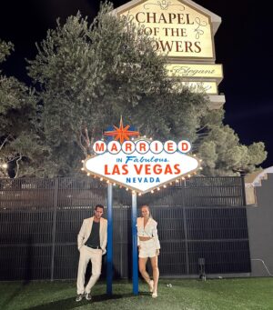 Gonzalo Valenzuela Instagram - “Lo que pasa en Las Vegas se queda en Las Vegas”