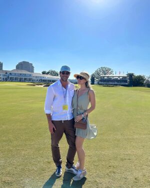 Gonzalo Valenzuela Instagram - Sueño cumplido ⛳️ 
Lo heredé de mi padre, Feliz día! 
Orgulloso de ver a @joaco_niemann y @mito_pereira representándonos 🇨🇱 #usopen