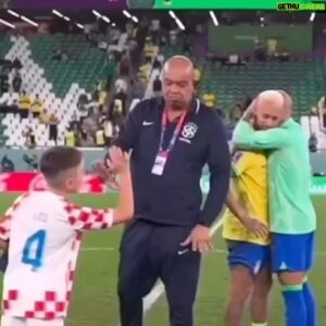 Goran Visnjic Instagram - To je nogomet... That's football... 😊
#goodform 👏👏👏
@ivanperisic444 @neymarjr