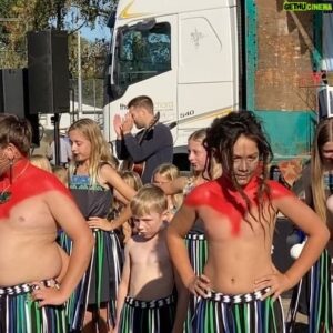Gordon Toi Hatfield Instagram - Our son’s first kapa performance at the Mapua Easter festival alongside his school mates. Poho kukupa taku toa iti. #houseofnativesforlife #kapa #haka #mapua