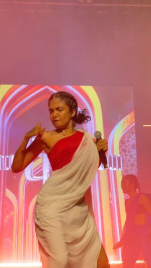 Gowry Lekshmi Instagram - 🌬️

#GLlive #malayalammusic #work #instamusic