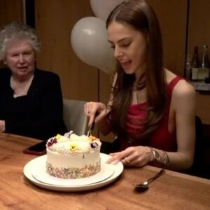 Grace Beedie Instagram - 🎂