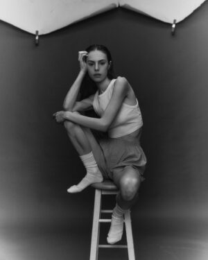 Grace Beedie Instagram - risky business

@lizbellagency
photographer @yohanjkim
stylist @victoria_stephenson
MUA @janabizz
assistant @guivendrameto