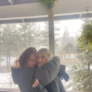 Grace Kaufman Instagram - Brrrrr!!!