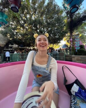 Grace Kaufman Instagram - Disney slay w roomie