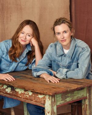 Gracie Otto Instagram - Sister shoot 👯‍♀️ with @miranda.otto for @womensweeklymag talking about The Clearing now streaming on @disneyplusau 
Photographer @brewbevanphoto
Styling @mattiecronan
Make up @sarahtammer
Hair @bradmullinshair
Words @gen_gannon thank you @adamcubito @janeylunn