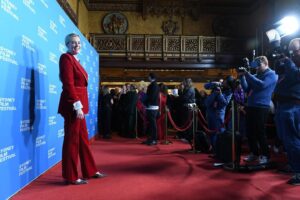 Gracie Otto Instagram - SERIOUSLY RED 💄 Australian premiere at @sydfilmfest last night. Huge congrats to all the cast and crew who made this film possible and thank you to all my friends and family for all your support in directing this movie ❤️ can’t wait for you all to see it! 📸 @belindarollandphoto