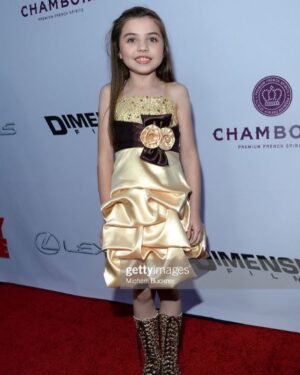 Gracie Whitton Instagram - From my first red carpet to soon walking across the stage almost 9 years apart to all the amazing plans I have for my future, the one thing that is never more true is that Jesus has been here with me every step of the way. I am loved. I am chosen. I am blessed. I am HIS. I am ready! #IAmABaylorBear #BU26 @lifechurchklr @baylor.2026 @beabaylorbear @baylorsoe