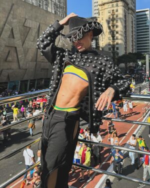 Grag Queen Instagram - É o BRASIL do BRASIL 🇧🇷🏳️‍🌈🏳️‍⚧️

St: @ogarciia 
Lewk: @lebenites