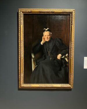 Graham McTavish Instagram - If you find yourself in London I urge you to visit Tate Britain and see the John Singer Sargent exhibition. It’s humbling to see the work of such a colossal talent collected in one place. The portrait of Madame X ( Virginie Gautreau) caused a scandal in Paris where it was first exhibited in 1884 forcing Sargent to move to London. Every painting takes your breath away. @tate #portraits #painting #beautyinoils #getyourgallerybootsonandgovisit