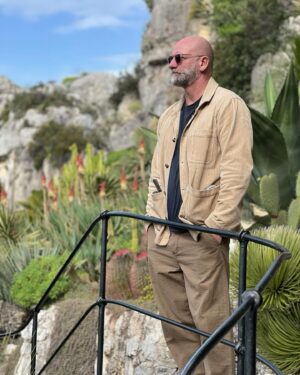Graham McTavish Instagram - Nice never disappoints. Thankyou for the great food, hospitality, cacti and precious memories. As a Capricorn I couldn’t resist the golden goat!! @garancedore @hotelchateaueza #fabulousnice #goattastic #cactuslover #jardinexotique