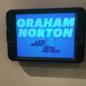 Graham Norton Instagram - Guess what I’m doing tonight? @paramountplus @queenoftheuniverse @nbc @sethmeyers