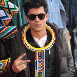 Graham Phillips Instagram - Fitting in!!! 😬