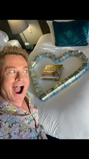 Grant Denyer Instagram - Rollin’ with a sneaky milli is an absolute gangsta way to let everyone know you could win a sweet sweet MILLION BUCKS just by grabbing the brand new  @dealornodealaus board game out right NOW at @bigwaustralia !! 
YOU COULD WIN IT ALL 💴 A REAL $1 million dollars WILL be won. Hope you enjoy playing the game with family and friends as much as I love making it. Head into BIG W for yours now! Good luck 🤞🏻💰