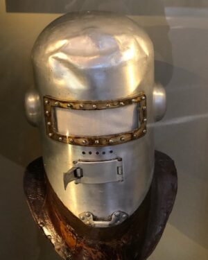 Grant Imahara Instagram - Experimental Full Pressure Helmet worn by Wiley Post in high altitude flights from 1934-1935. Fitted with special oxygen system, earphones and microphone. At Smithsonian Castle, Washington DC.