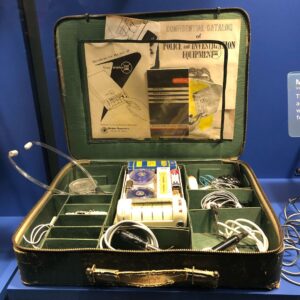 Grant Imahara Instagram - So much cool stuff at the International Spy Museum!