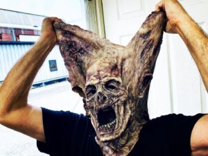 Greg Nicotero Instagram - My life as a zombie season 11.  Painless make up removal #twd