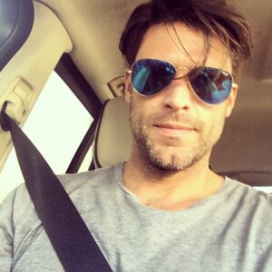 Greg Vaughan Instagram - O'Canada .... Toronto !!!!!
G.V. is airport bound #gregvaughan #toronto #DOOLCanEvents #