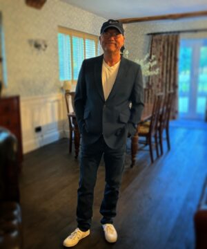 Gregg Wallace Instagram - Off to Chelsea Flower Show wiv @ambitiousaboutautism  Shoes @supergauk  Jeans n t-shirt @boss  Jacket @shalltailors