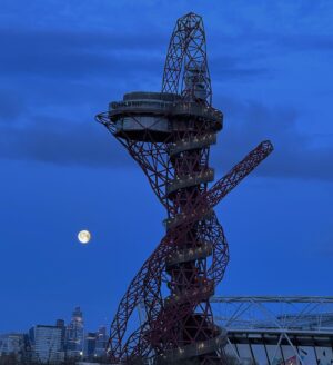 Gregg Wallace Instagram - East London 5.30am this morning