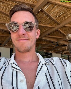 Gregor Schlierenzauer Instagram - holy. days. 

#summer #vacation #greece #saltyhair