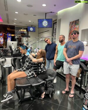 Gregory Marasciulo Instagram - we took a picture with stat while she got a lizard tattoo and then walked away to play game of throne slot machine where eveyone put some money in on same machine so you really juice it up with teamwork
