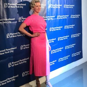Gretchen Mol Instagram - Hot pink for planned parenthood