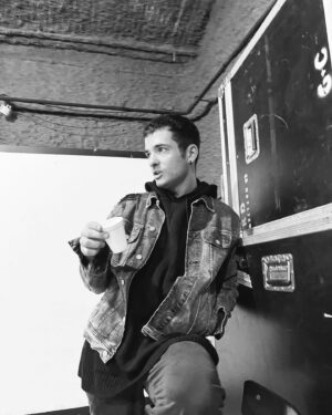 Guido Pennelli Instagram - Back & wait