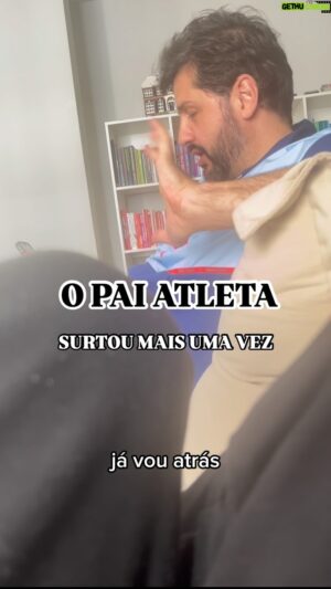 Guilherme Giovannoni Instagram - Alguém mais ou só quem foi atleta?! #comedia #vidadecasado #meme