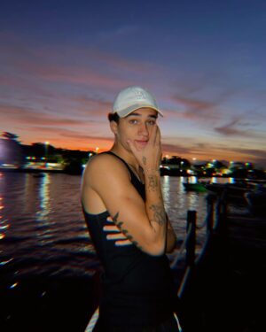 Guilherme Seta Instagram - sem ideia pra legenda 🥱