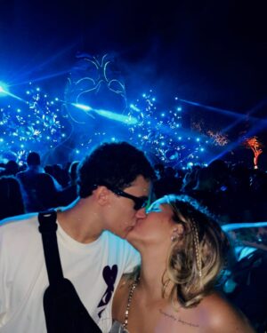 Guilherme Seta Instagram - Que experiência!!! Tomorrowland vc foi maneira demaisss 🥳 As boas companhias tbm fizeram a diferença 🫶🏼