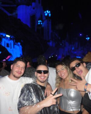 Guilherme Seta Instagram - Que experiência!!! Tomorrowland vc foi maneira demaisss 🥳 As boas companhias tbm fizeram a diferença 🫶🏼