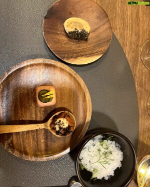 Guillaume Patry Instagram - 라시네의 100번째 캐치테이블 리뷰 감사합니다 ~♡♡♡
@racinee_seoul
Thank you for the 100th organic review of Racinée on the @catchtable_official app. I never made a review myself and neither have my friends since I make the reservations for them when to come eat and drink. 

#finedining #라시네 #winepairing

Edit: im so bad at instagram. The 104 reviews we got average 4.9/5 stars 🤩