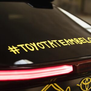 Guillaume Wattecamps Instagram - Me voilà donc ambassadeur officiel de @toyotabelux 🇧🇪🫡 Ma mission ? Me rendre à Paris pour soutenir les athlètes belges en compétition et rentrer à la maison des médailles plein le coffre 🥇🥳 J’ai repris le sport donc si vraiment faut leur filer un coup de main, je peux sans souci porter leur gourde 💪🏻 Paris, j’arriiiive ! 🇫🇷 @toyotabelux #toyotateambelgium #paris2024 #startyourimpossible #partner #ad