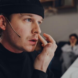 Guillaume Wattecamps Instagram - .
🎪 GUIHOME EN TOURNÉE 🎪 
JE PASSE PAR LA FRANCE, LA SUISSE ET LE QUÉBEC 🇫🇷🇨🇦🇨🇭JE ME RÉJOUIS TELLEMENT DE VOUS RENCONTRER ♥️🎫