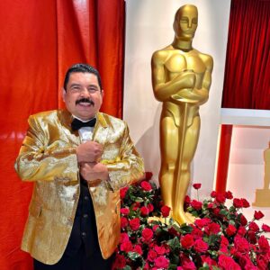 Guillermo Rodriguez Instagram - Happy #Oscar Sunday friends! 🤩❤️🥃