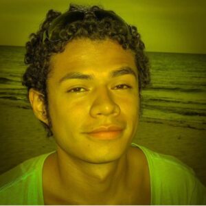 Guillermo Villegas Instagram - Top 10 de caritas preciosas que uno le manda a @erickarce810 sin razón a lo largo de la historia.

Cual gana pa ustedes?