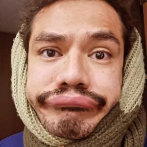Guillermo Villegas Instagram - Top 10 de caritas preciosas que uno le manda a @erickarce810 sin razón a lo largo de la historia.

Cual gana pa ustedes?