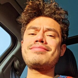 Guillermo Villegas Instagram - Top 10 de caritas preciosas que uno le manda a @erickarce810 sin razón a lo largo de la historia.

Cual gana pa ustedes?