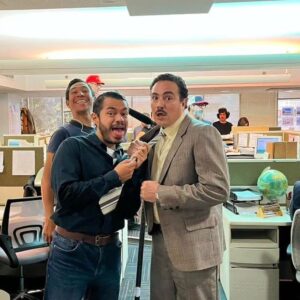 Guillermo Villegas Instagram - Pasarla bien en rodaje es mi pasión.
La depre post película es mi pasión.

Fotos de @dapecont