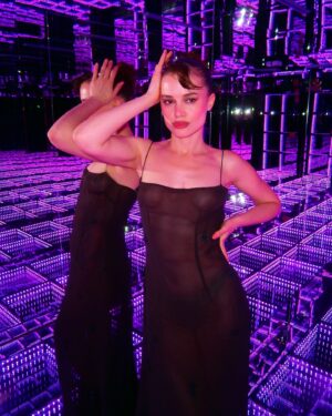 Guiomar Puerta Instagram - Anoche vestida de @avec_____amour en la cena de @voguespain y @muglerofficial 💜 #MuglerAlien