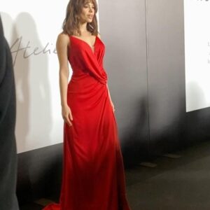 Guiomar Puerta Instagram - Noche en el museo con @pronovias ⋆𐙚₊˚⊹ ᡣ𐭩 Precioso trabajo #PronoviasFashionShow enhorabuena 🥀 
Los fotones de la afterparty son de @sharonlopez y los del hotel de mi bff @antiavanweill 💋 Gracias por todo @areacg 🤍₊˚⊹