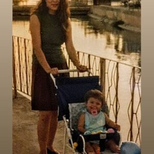 Güliz Aybay Instagram - Tanıdığım en güçlü en güzel kadın iyi ki varsın ❤️