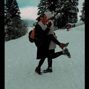 Güliz Aybay Instagram - Güzel günleeer bizi bekleeer (sıcak olursa daha iyi olabilir görüldüğü gibi soğukken kedi oluyorum) 
#tb #uludağ